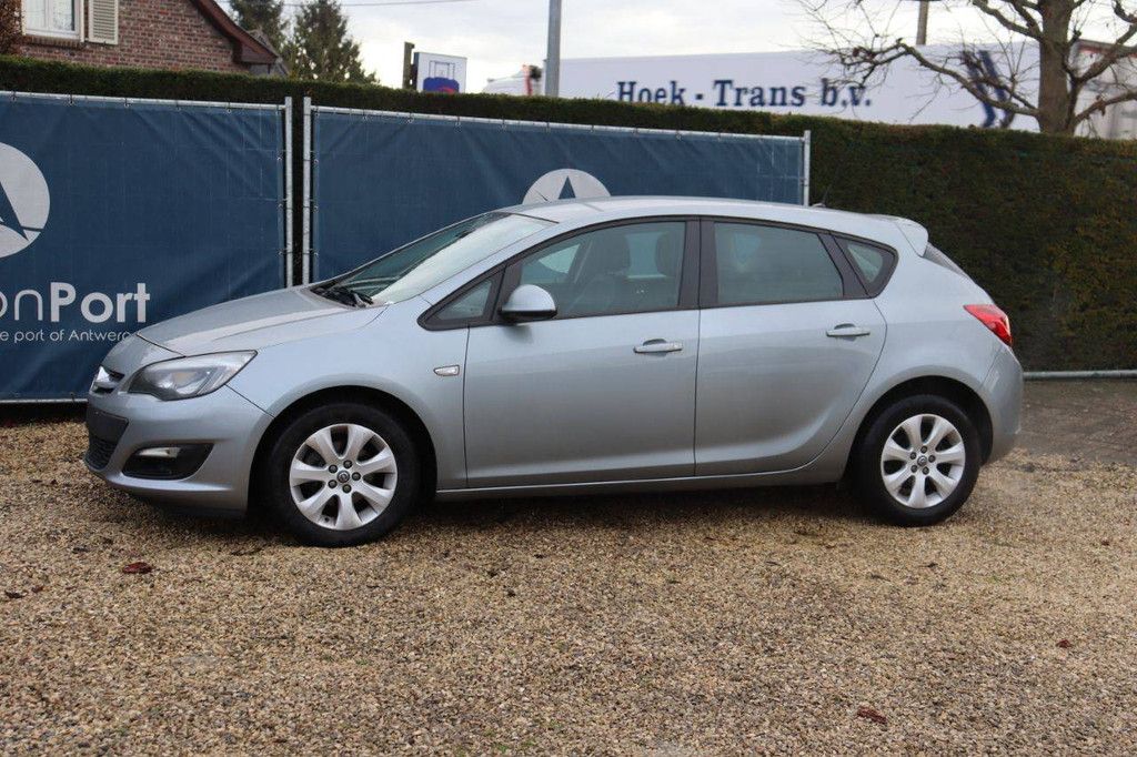 Pkw Opel Astra Benzin 2014 (Marge)