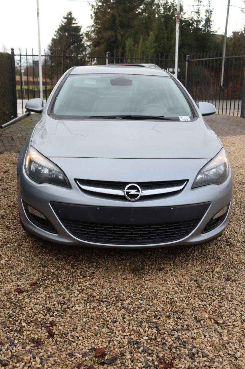 Pkw Opel Astra Benzin 2014 (Marge)
