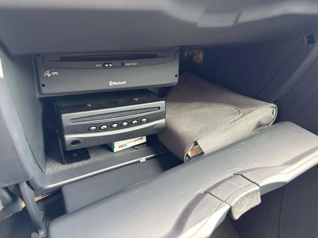 Passenger car Renault Grand Espace 2.0T Petrol 2008