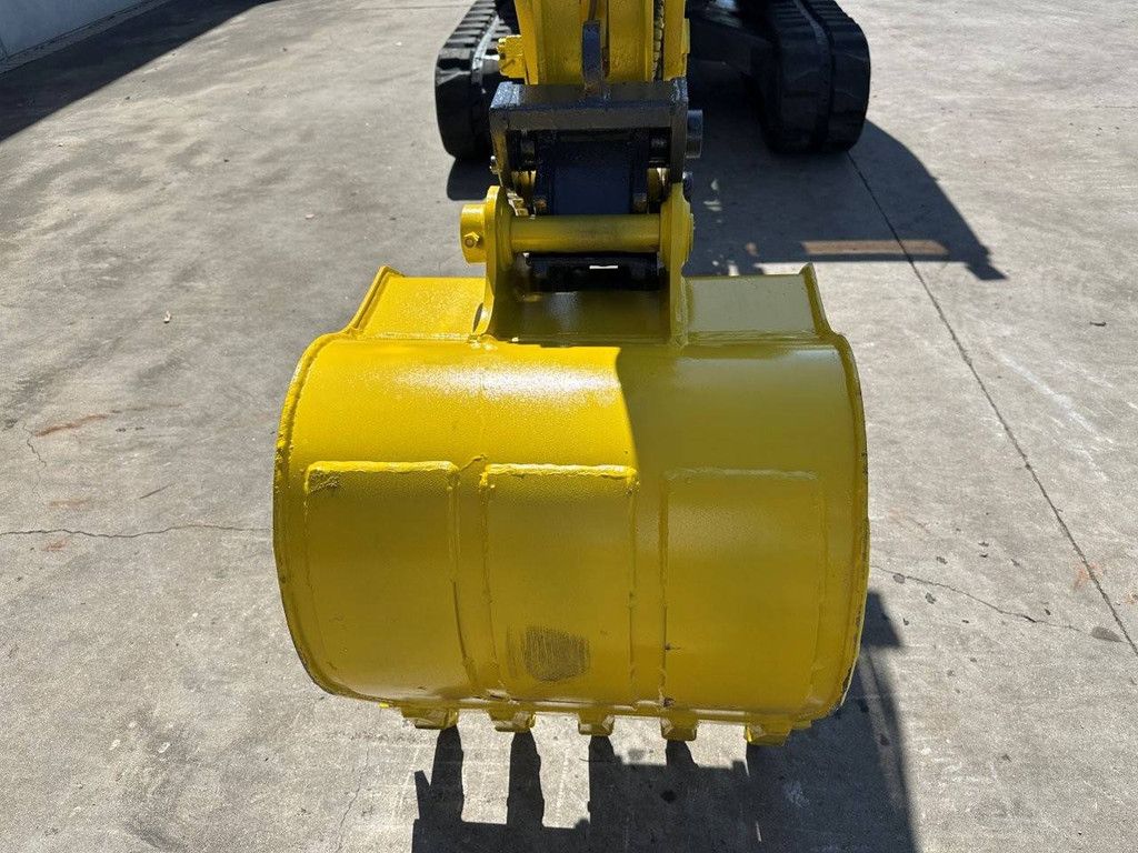 Wacker Neuson 6003 crawler excavator 2013