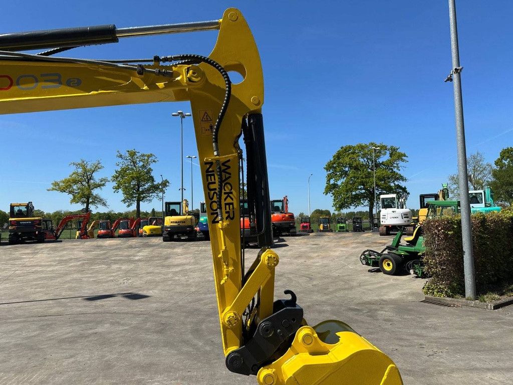Wacker Neuson 6003 crawler excavator 2013