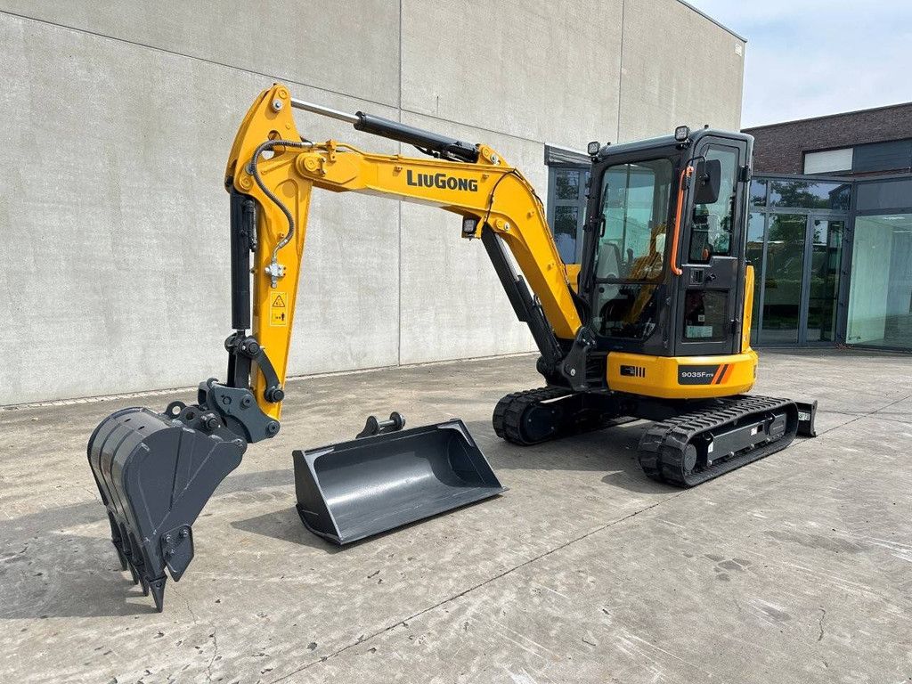 LiuGong 9035 FZTS 2026 Crawler Excavator New