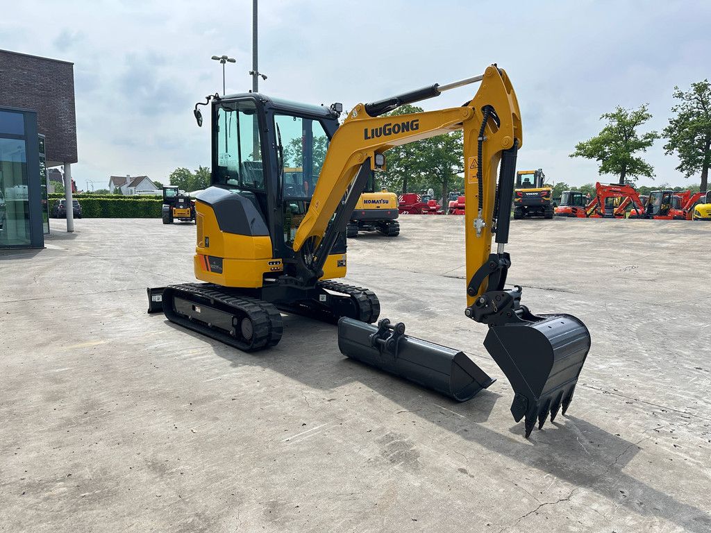 LiuGong 9027 FZTS 2026 Crawler Excavator New