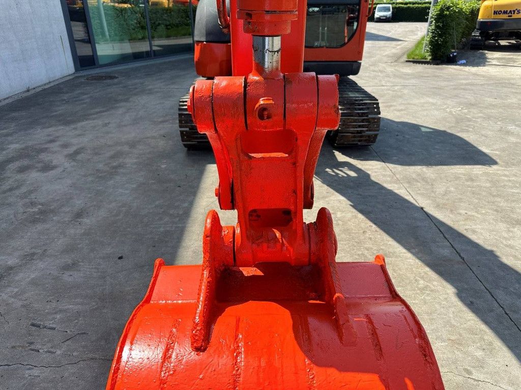 Crawler excavator Kubota KX185-3 2015