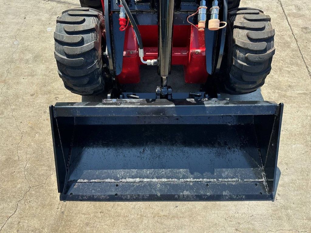 Mini Skid Steer Loader JPC HT320 2024