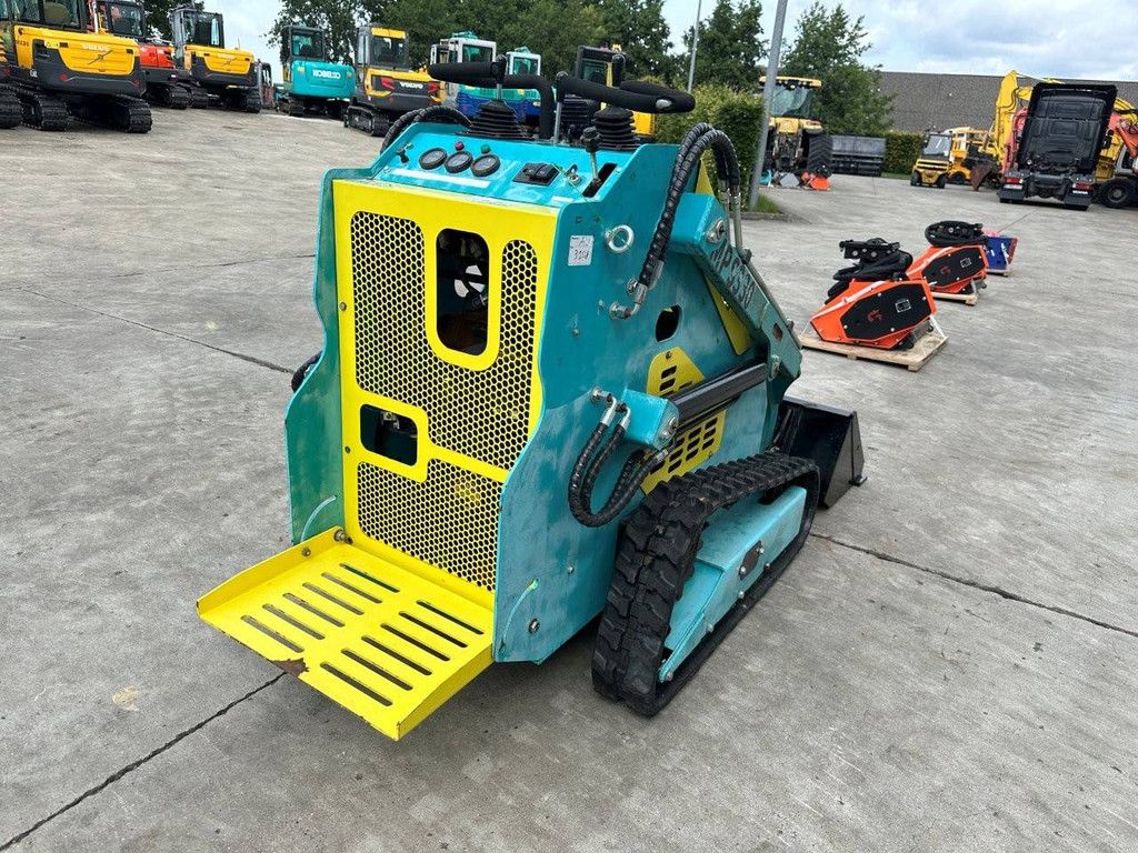 Crawler skid steer loader Machpro MP-S300 2024