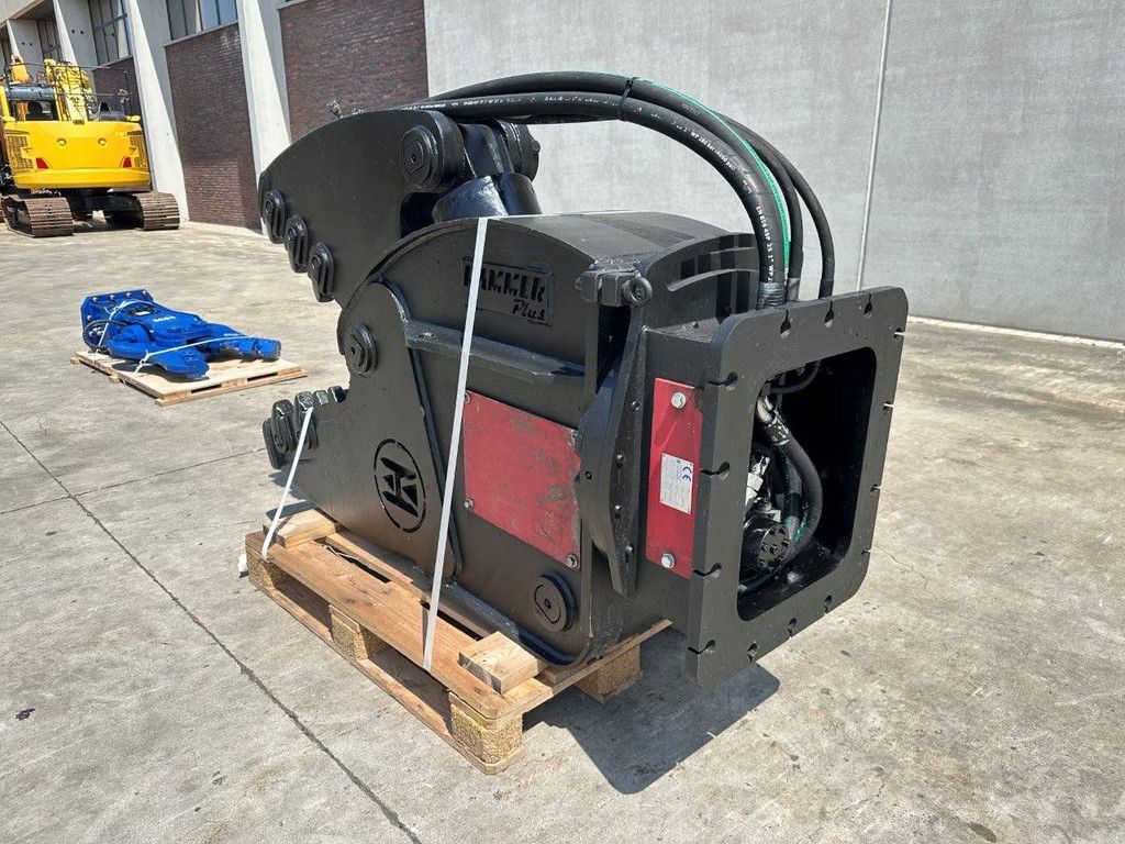 Crusher Hammer RH15 2017