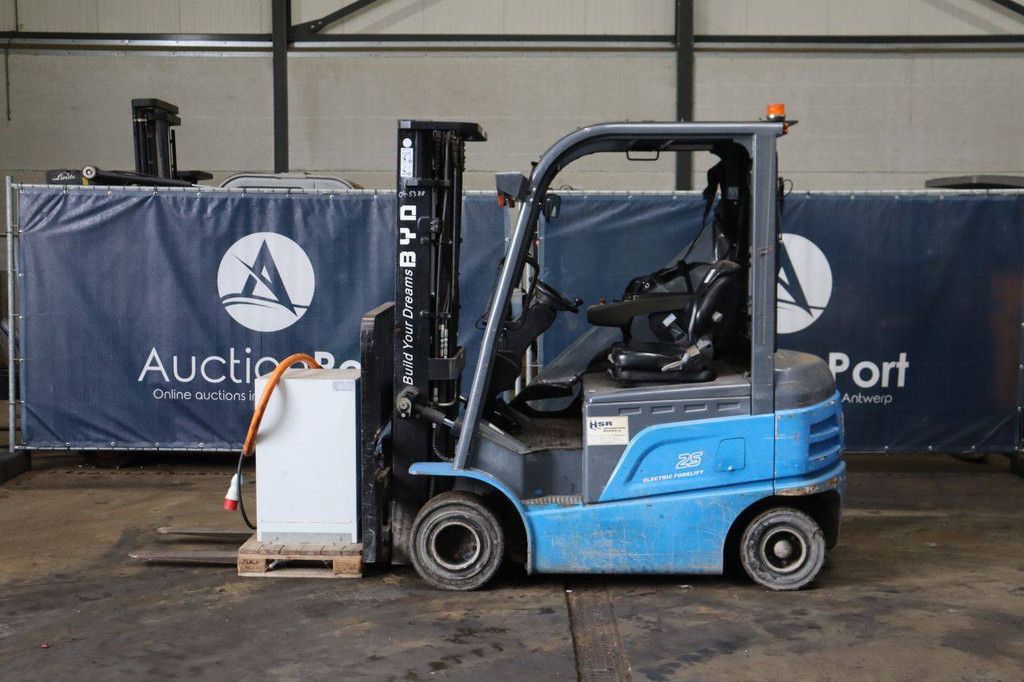 Forklift BYD ECB25C Electric 2500kg 4.8m 2015