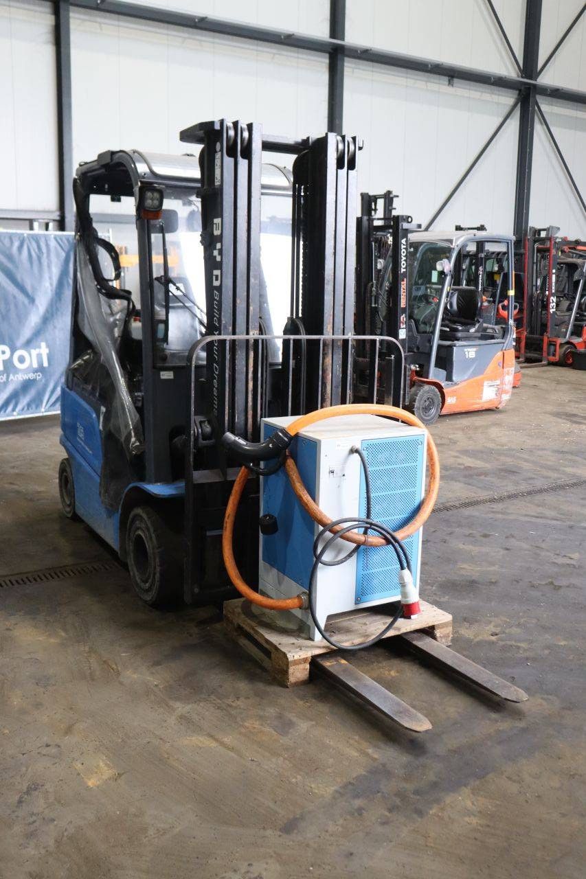 Forklift BYD ECB25C Electric 2500kg 4.8m 2015