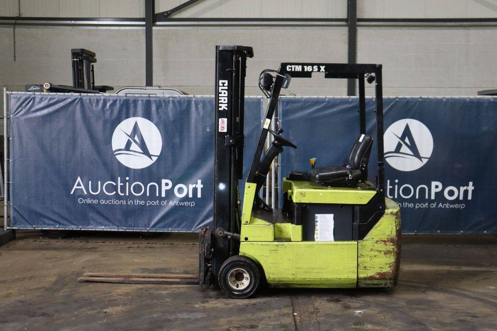 Clark CTM16-SX Electric Forklift 1600kg 3.3m 1998