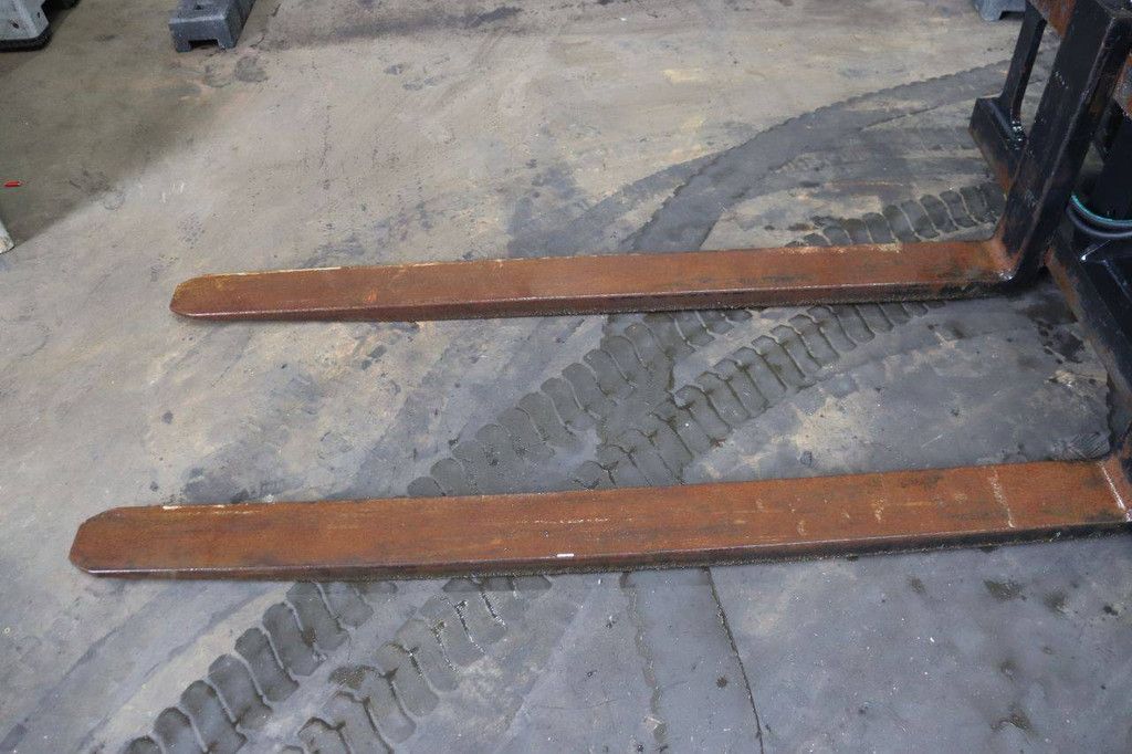 Forklift Kalmar GCD80-9 LPG 8000kg 3.9m 2001