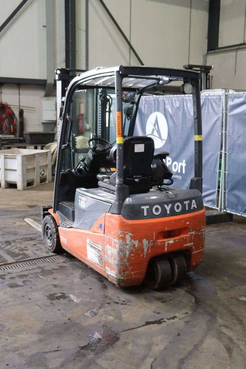 Toyota 8FBE18T Electric Forklift 1800kg 3.3m 2016