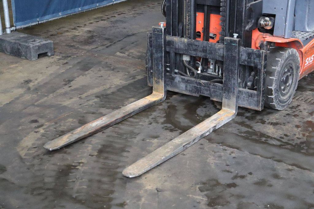 Toyota 8FBE18T Electric Forklift 1800kg 3.3m 2016