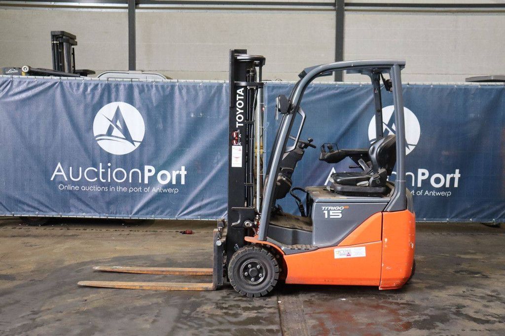 Toyota 8FBE15T Elektrogabelstapler 1500 kg 3,0 m 2017