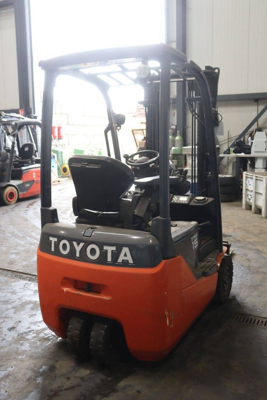 Toyota 8FBE15T Elektrogabelstapler 1500 kg 3,0 m 2017