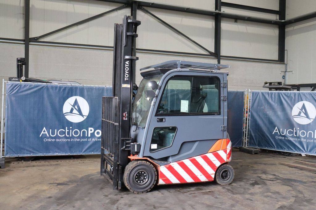 Toyota 8FBMT25 Electric Forklift 2270kg 4.5m 2018