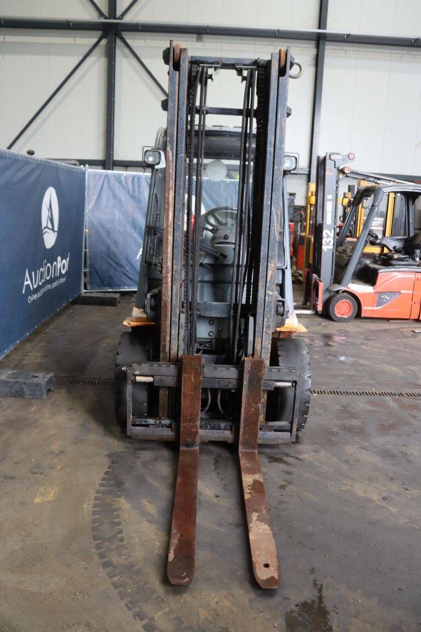 Forklift Toyota 02-7FGJF35 LPG 3500kg 3.7m 2007