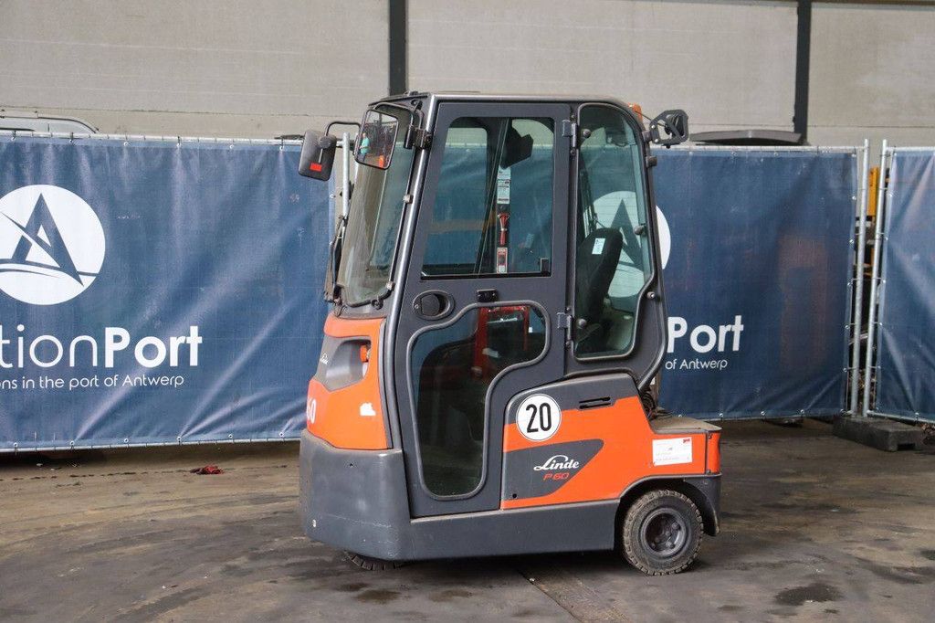 Electric tractor Linde P60 Electric 2017