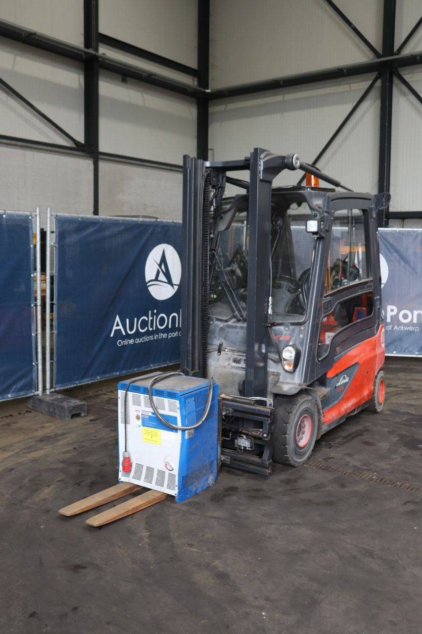 Linde E25L-01 Elektrogabelstapler 2500kg 2017