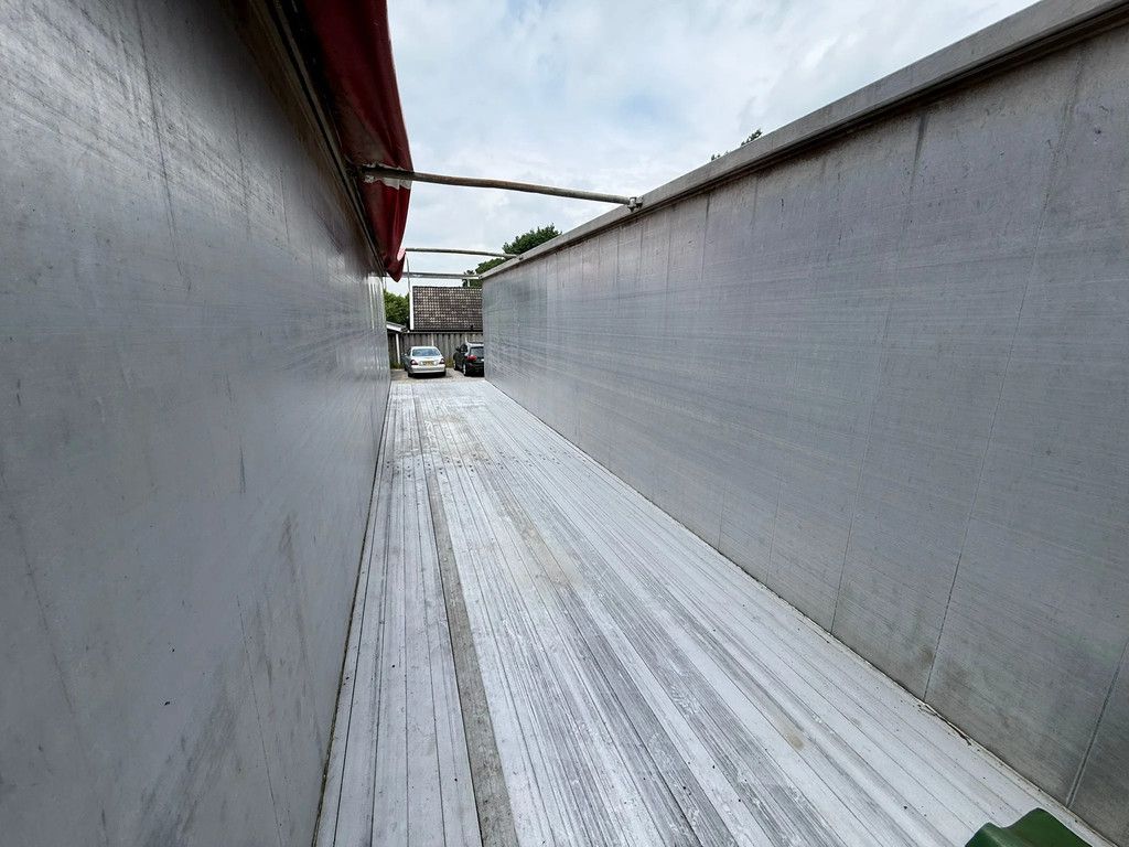 Knapen Trailers 92m3 K100 10MM Cargo Floor Liftas SAF Schijfremmen