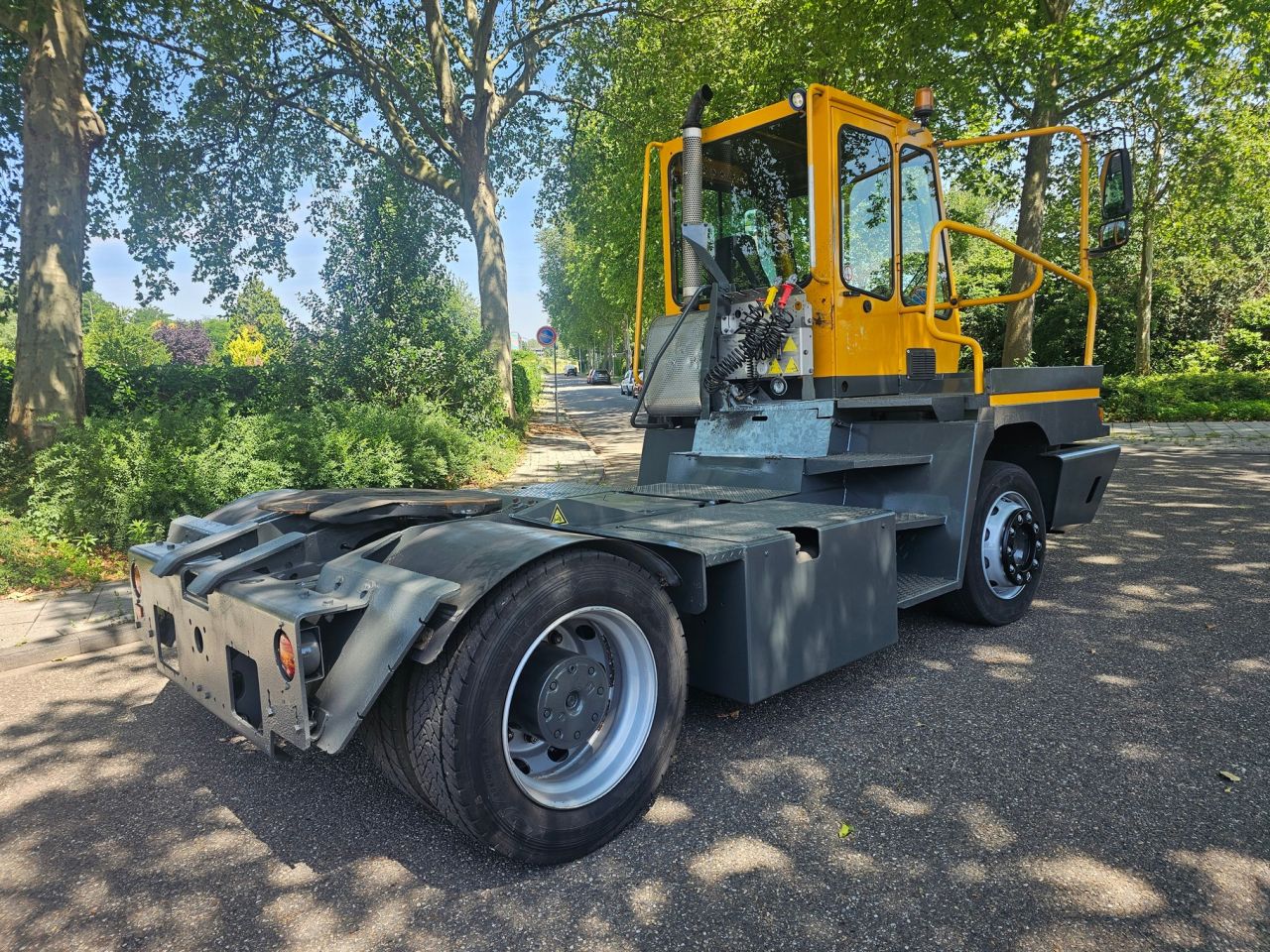 Terberg YT182