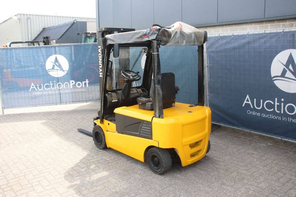 Heftruck Hyundai 20B-7 Elektrisch 1745kg 4.7m 2011