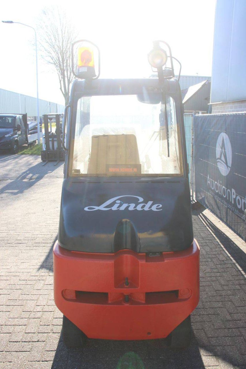 Heftruck Linde E30H Elektrisch 3000kg 1999