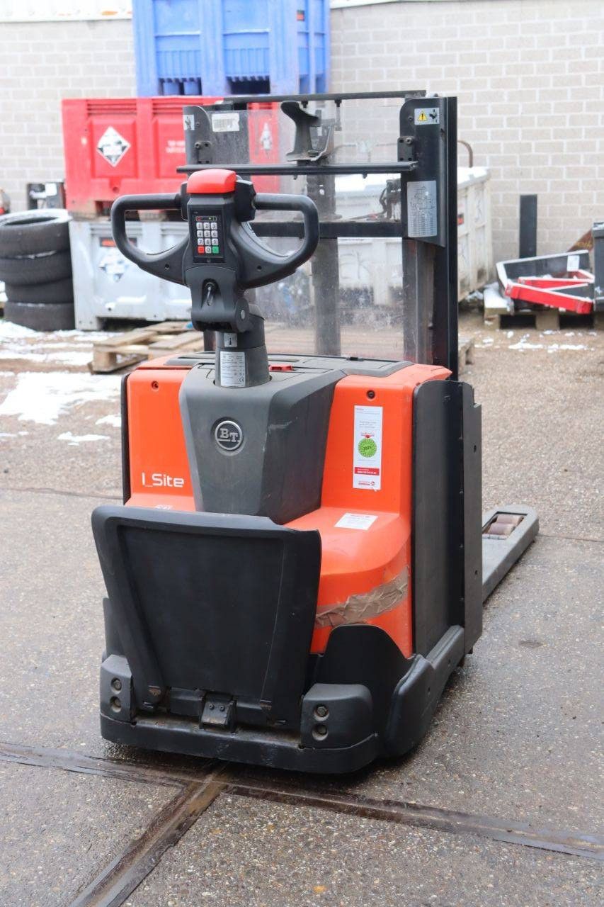 Stapelaar BT SWE200D Elektrisch 2000kg 2015