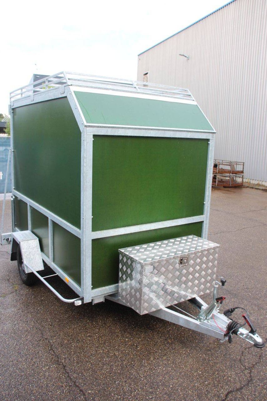 Enclosed trailer 01E 750kg 2500x1500x1850mm