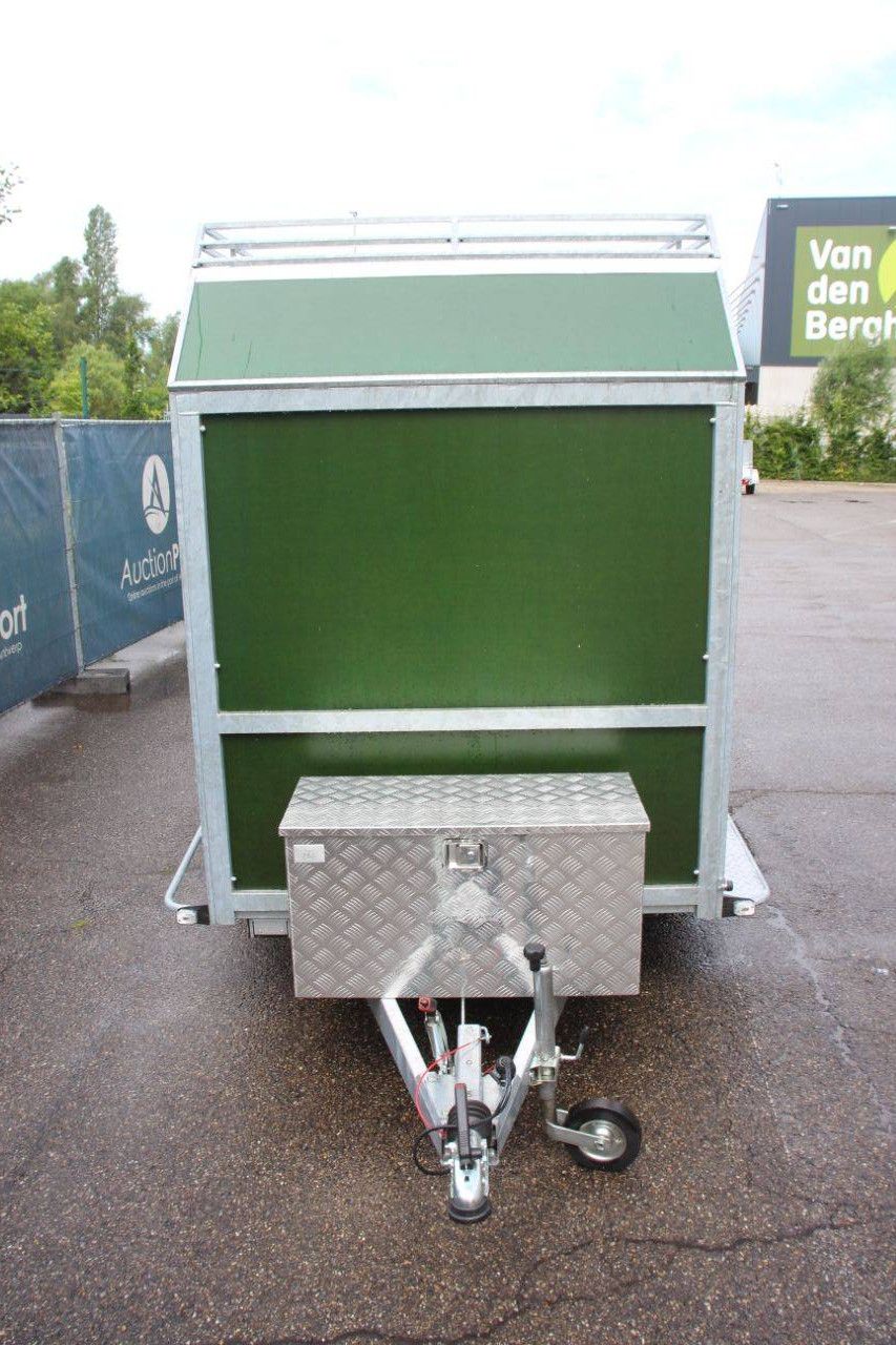 Enclosed trailer 01E 750kg 2500x1500x1850mm