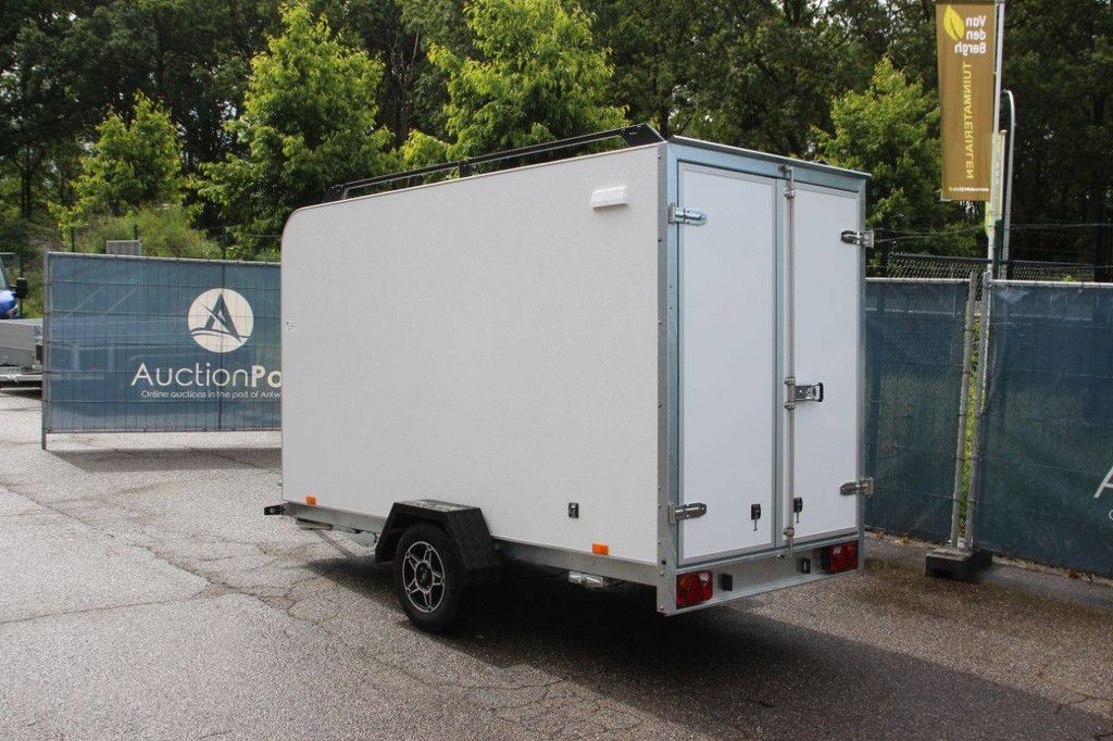 Tomplan Caravan 1300kg 3200x1500x1800mm New