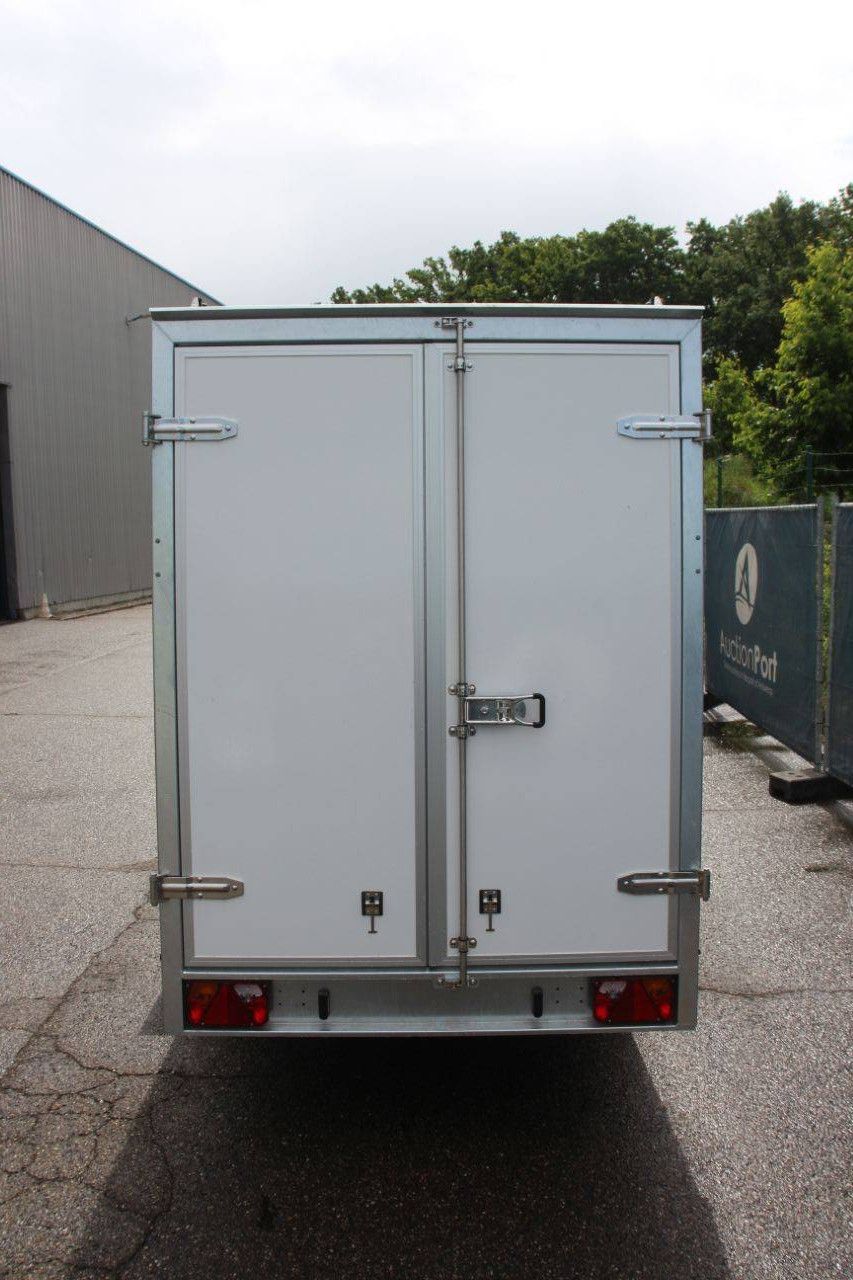 Tomplan Caravan 1300kg 3200x1500x1800mm New
