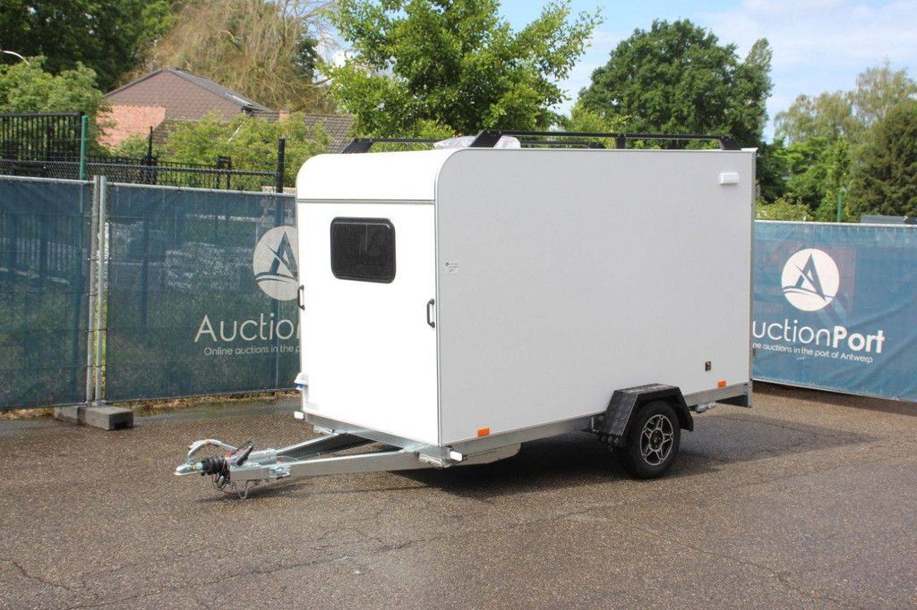 Tomplan Caravan 1300kg 3200x1500x1800mm New