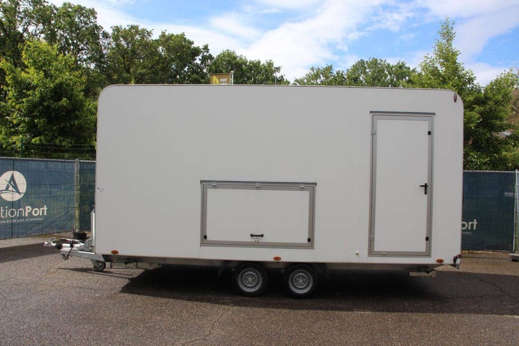 Verkaufsanhänger BW Trailers 02T 3500kg 5200x2200x2300 mm