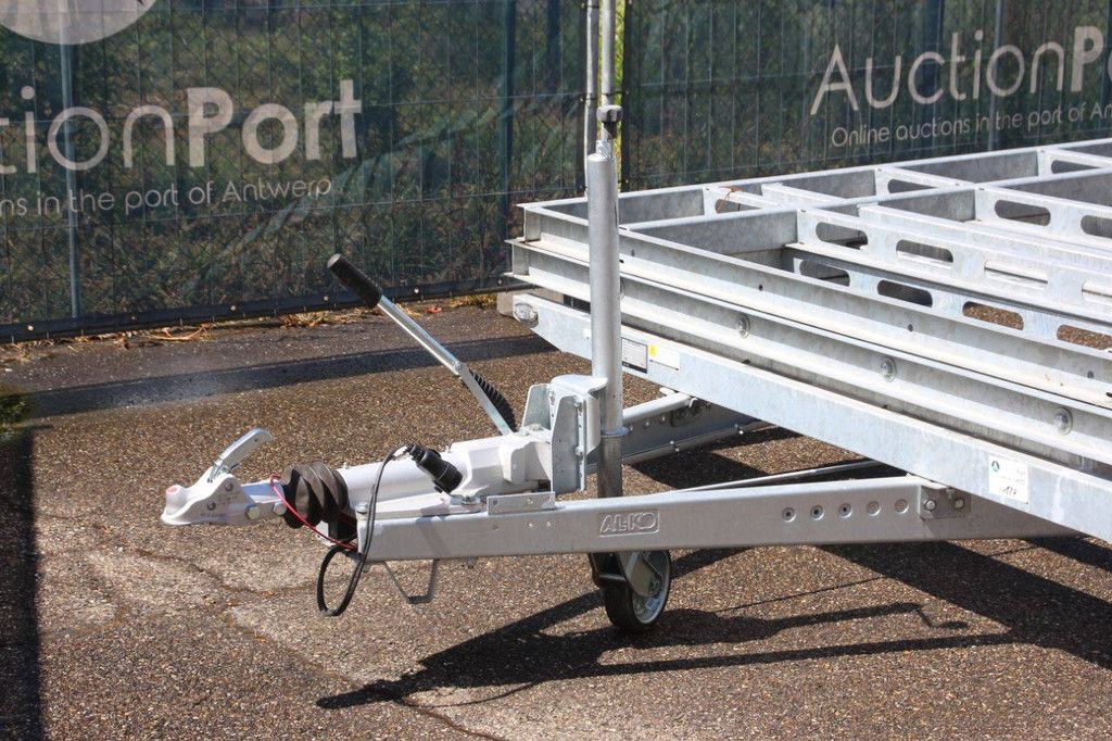 BW Trailers 02T 3500kg 3955x1800mm New Chassis trailer