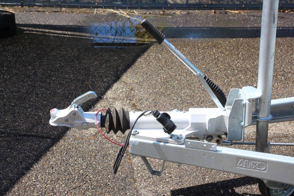 BW Trailers 02T 3500kg 3955x1800mm New Chassis trailer