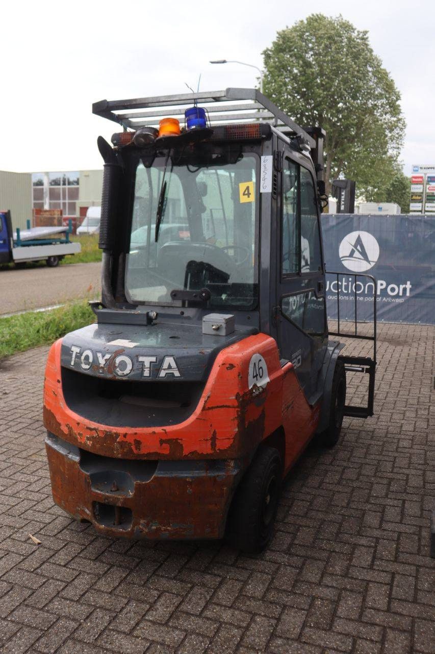 Forklift Toyota 02-8FDF30 Diesel 3000kg 3.7m 2020