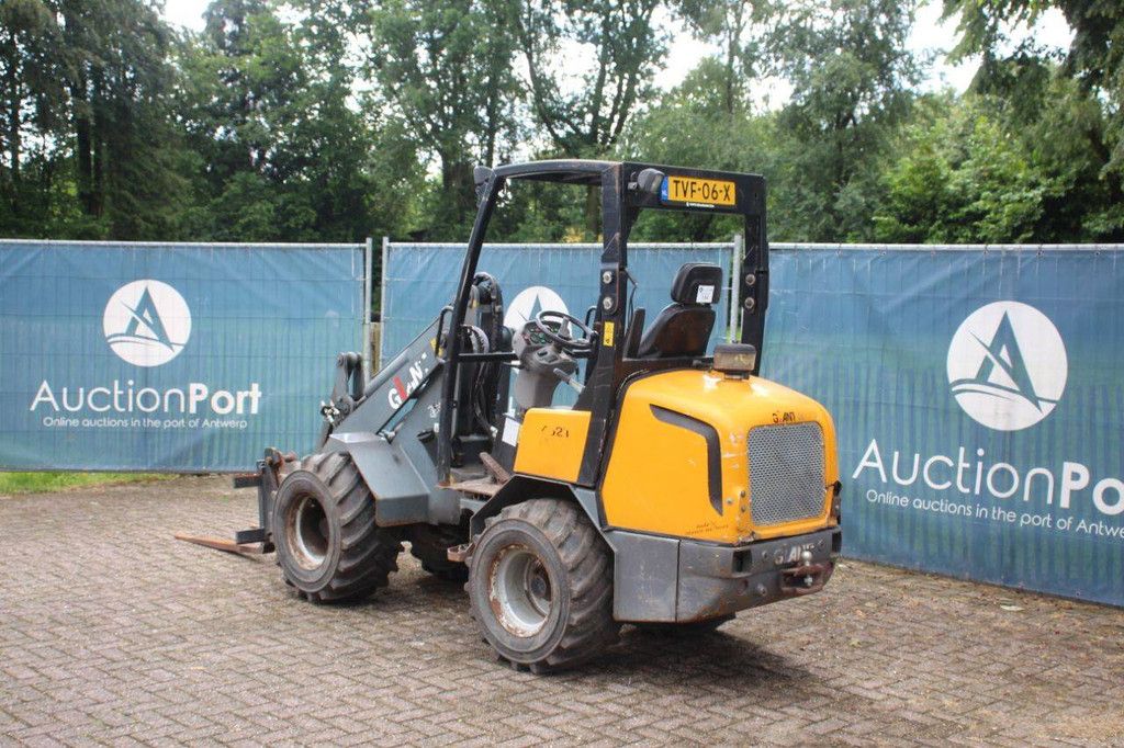 Articulated loader Giant V452T Diesel 26.5kW 2011