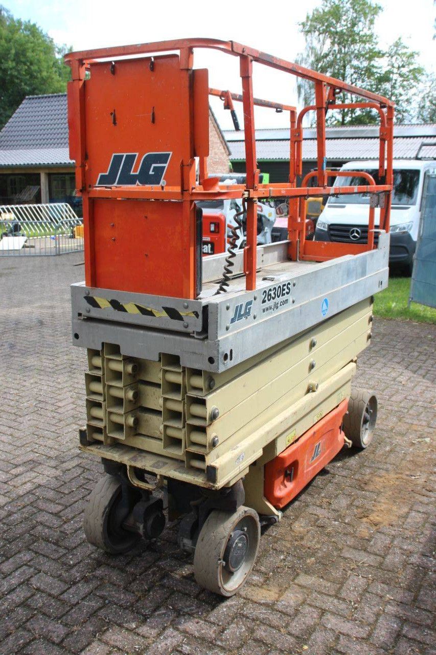 Scissor Lift JLG 2630ES Electric 230kg 9.5m 2012