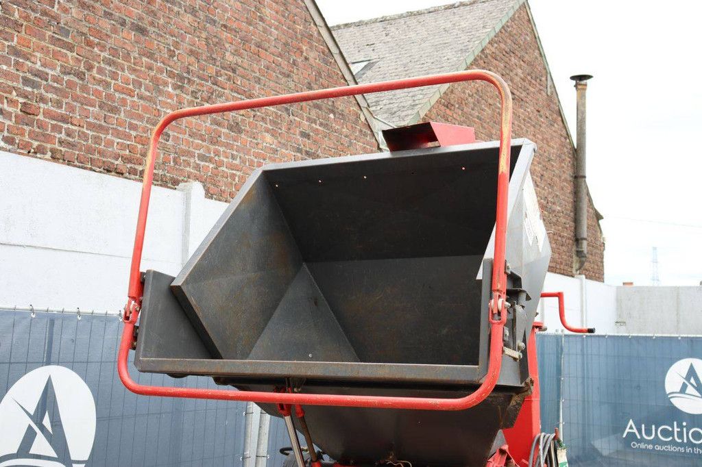 Branch chipper Bugnot Thierion BV10 2000