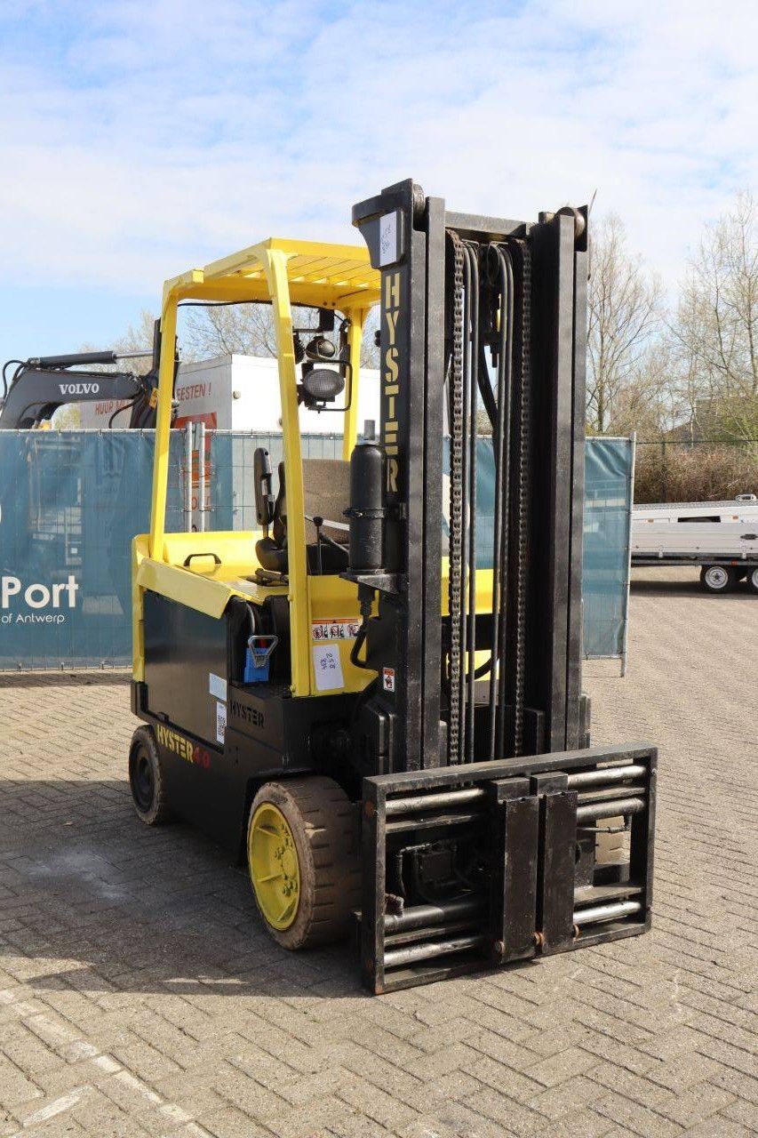 Hyster E4.00XL Electric Forklift 3680kg 3.7m 2011
