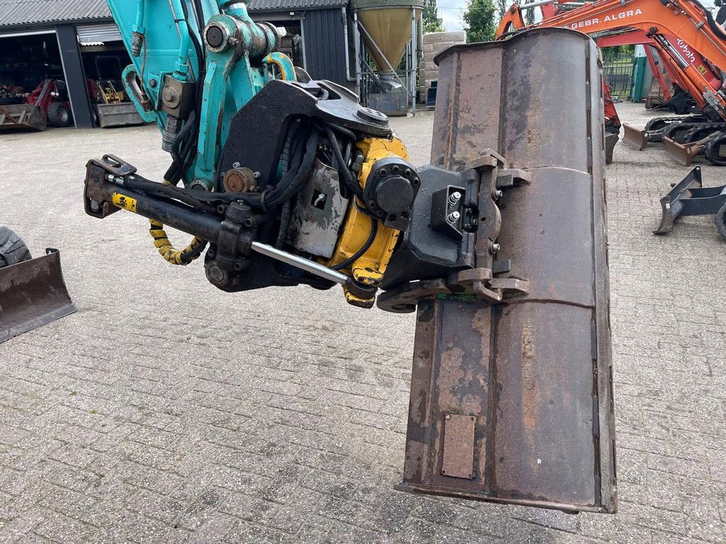 Kobelco SK 75 SR Graafmachine