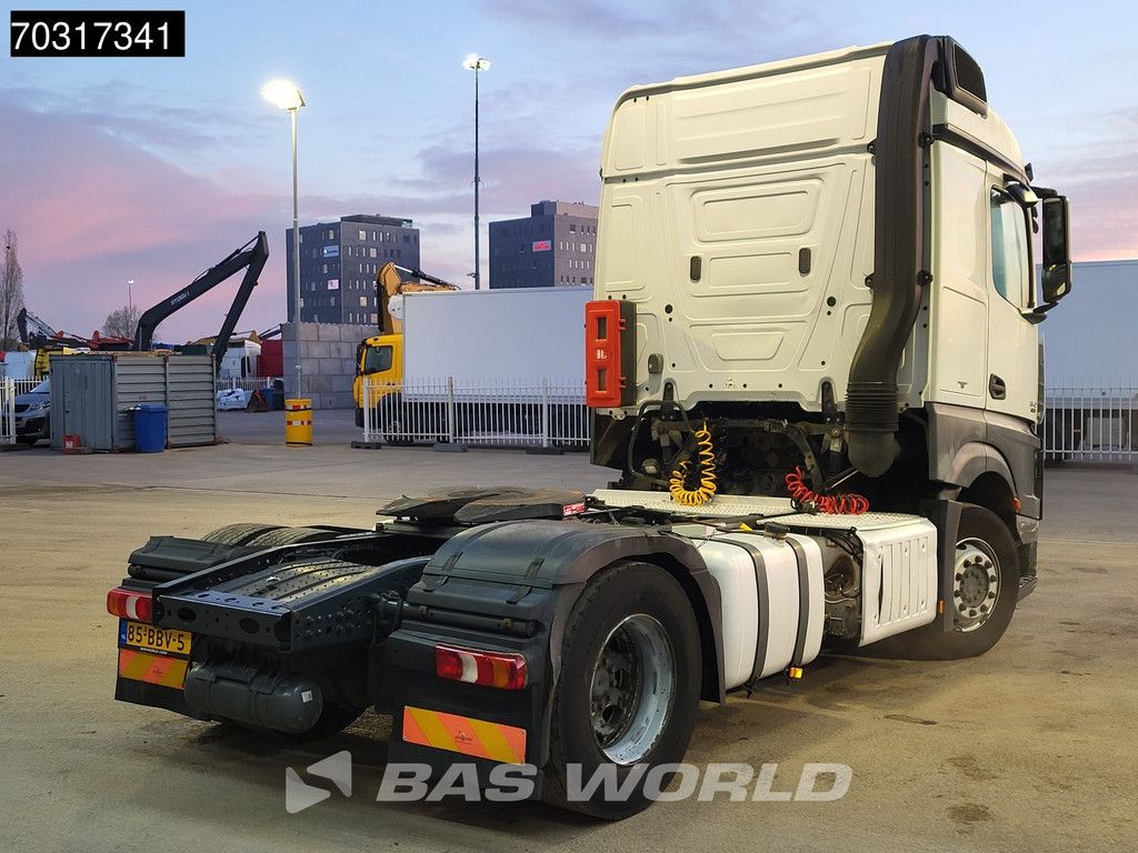 Mercedes Actros 1842 4X2 NL StreamSpace 2xTanks Euro6