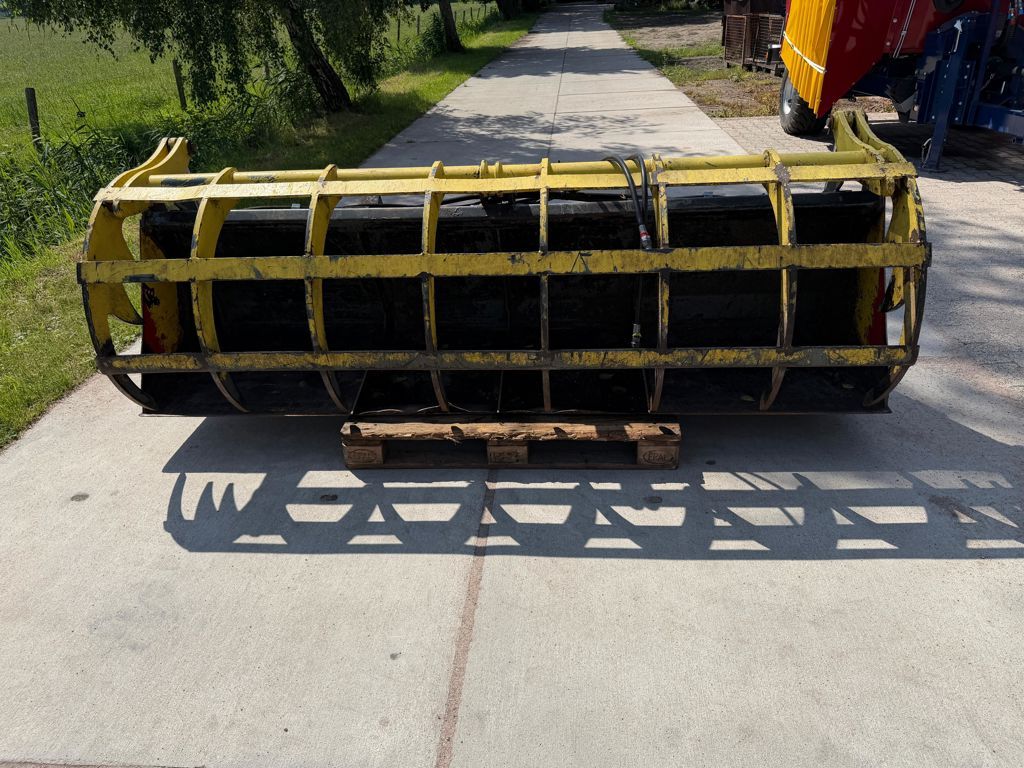 Merlo Pelikaanbak 2.6m