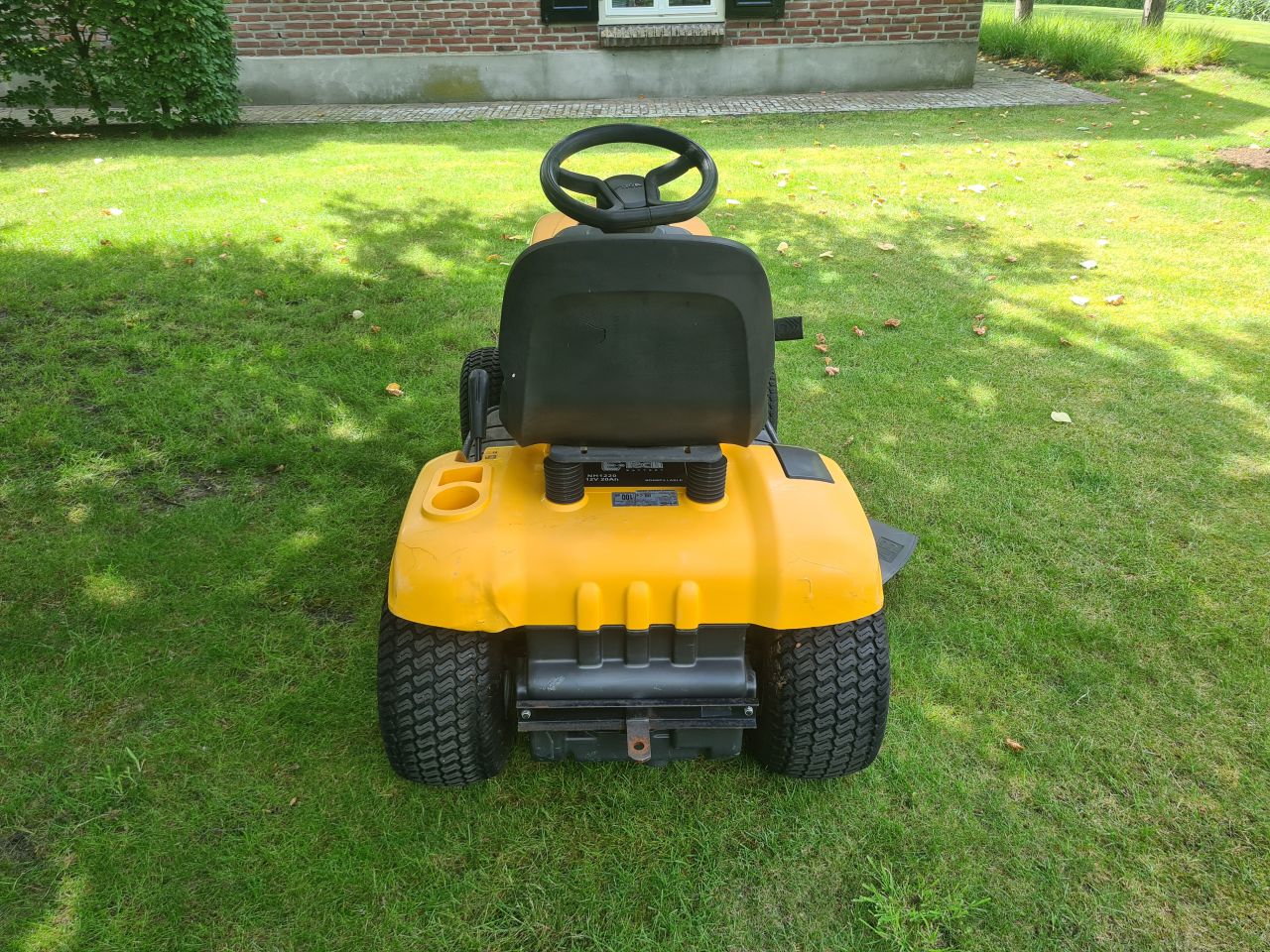 Stiga Tornado 3098 H Zitmaaier zijlosser hydrostaat.