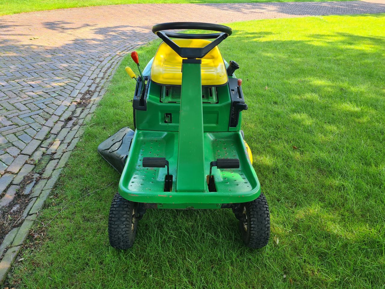 John Deere RX 75 zitmaaier.