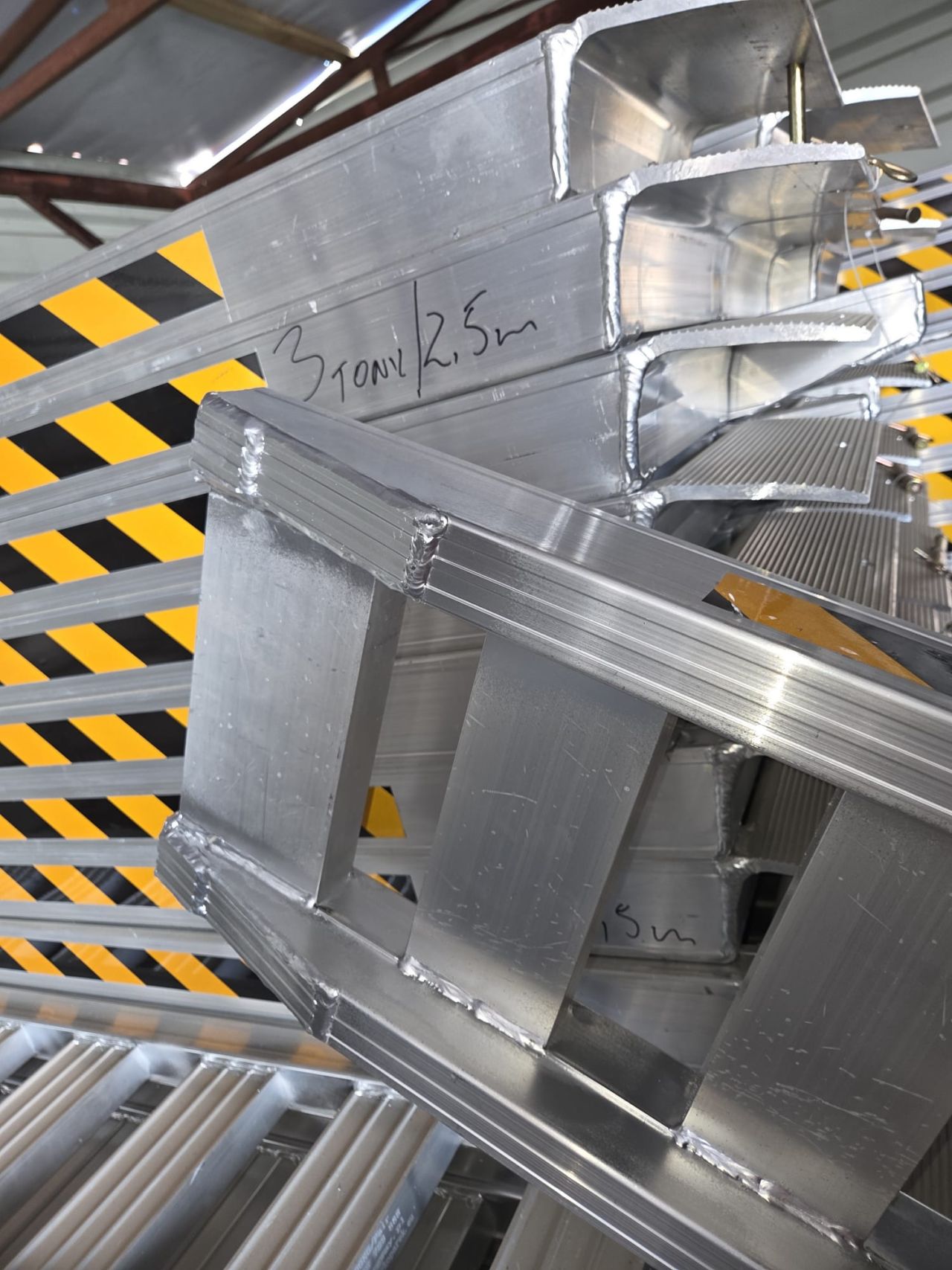 Rijplaten / Oprijplaten Set – 3.000 kg draagvermogen Kingway