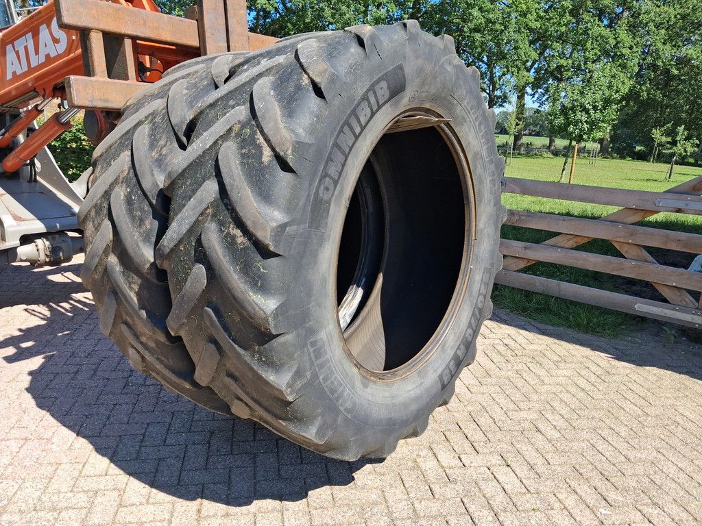 Michelin 520/70R38 banden