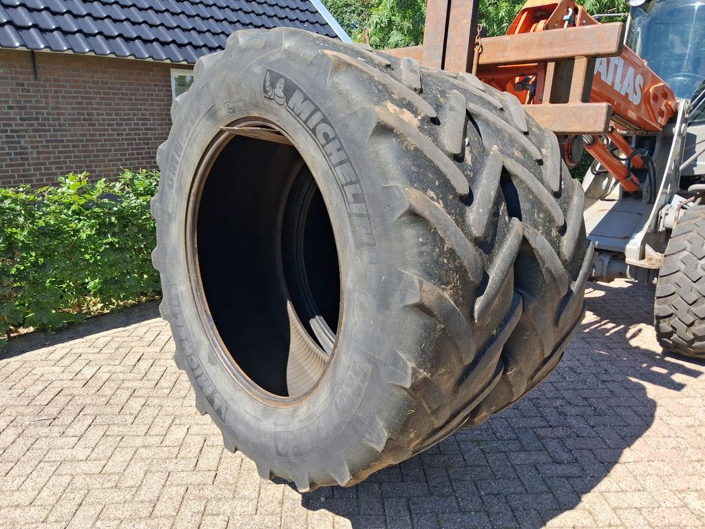 Michelin 520/70R38 banden
