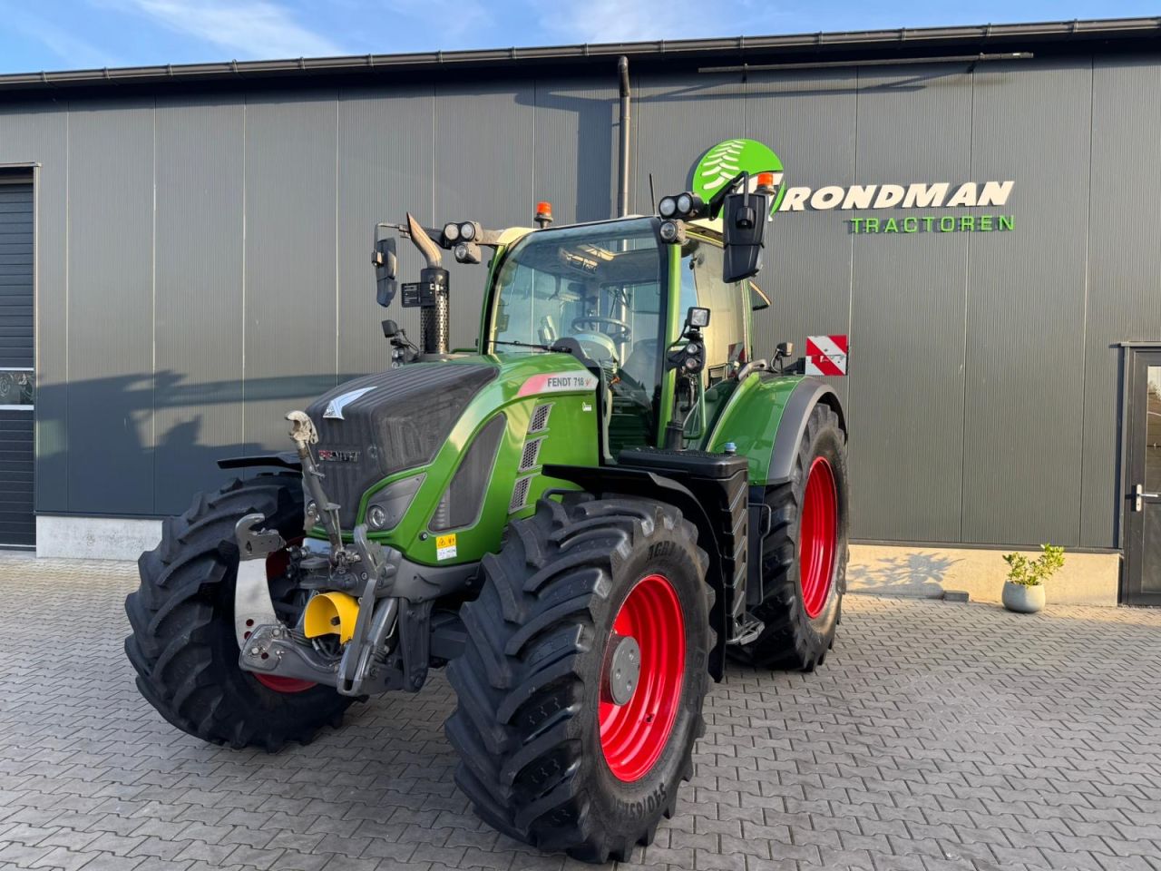 Fendt 718 S4 PowerPlus